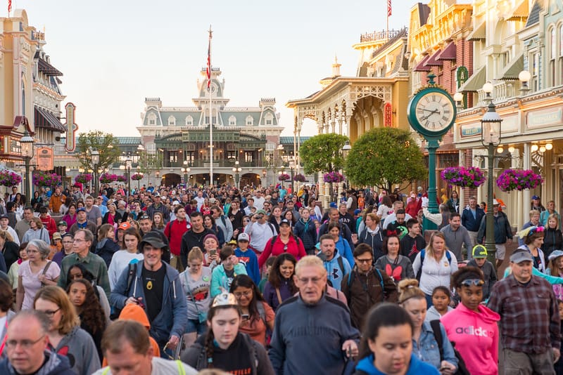 Spring Break at Walt Disney World Magic Kingdom - Crowd - Spring Break - DVC Resale