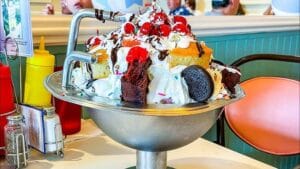 Beaches & Cream - Kitchen Sink - Disney's Beach Club Resort - DVC Resale